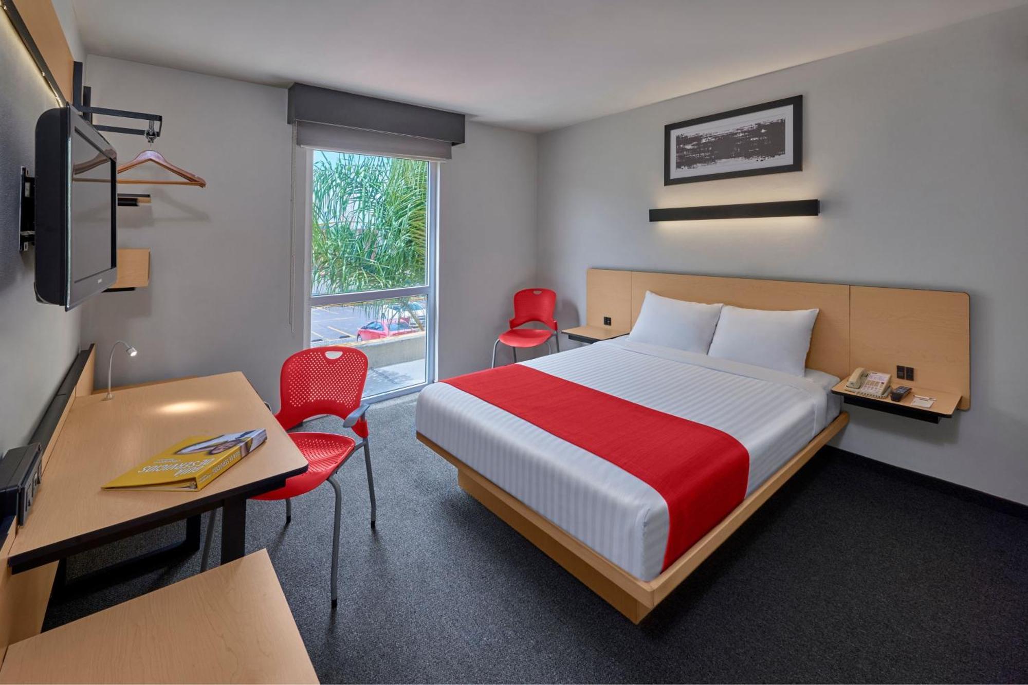 City Express By Marriott Queretaro Jurica Luaran gambar