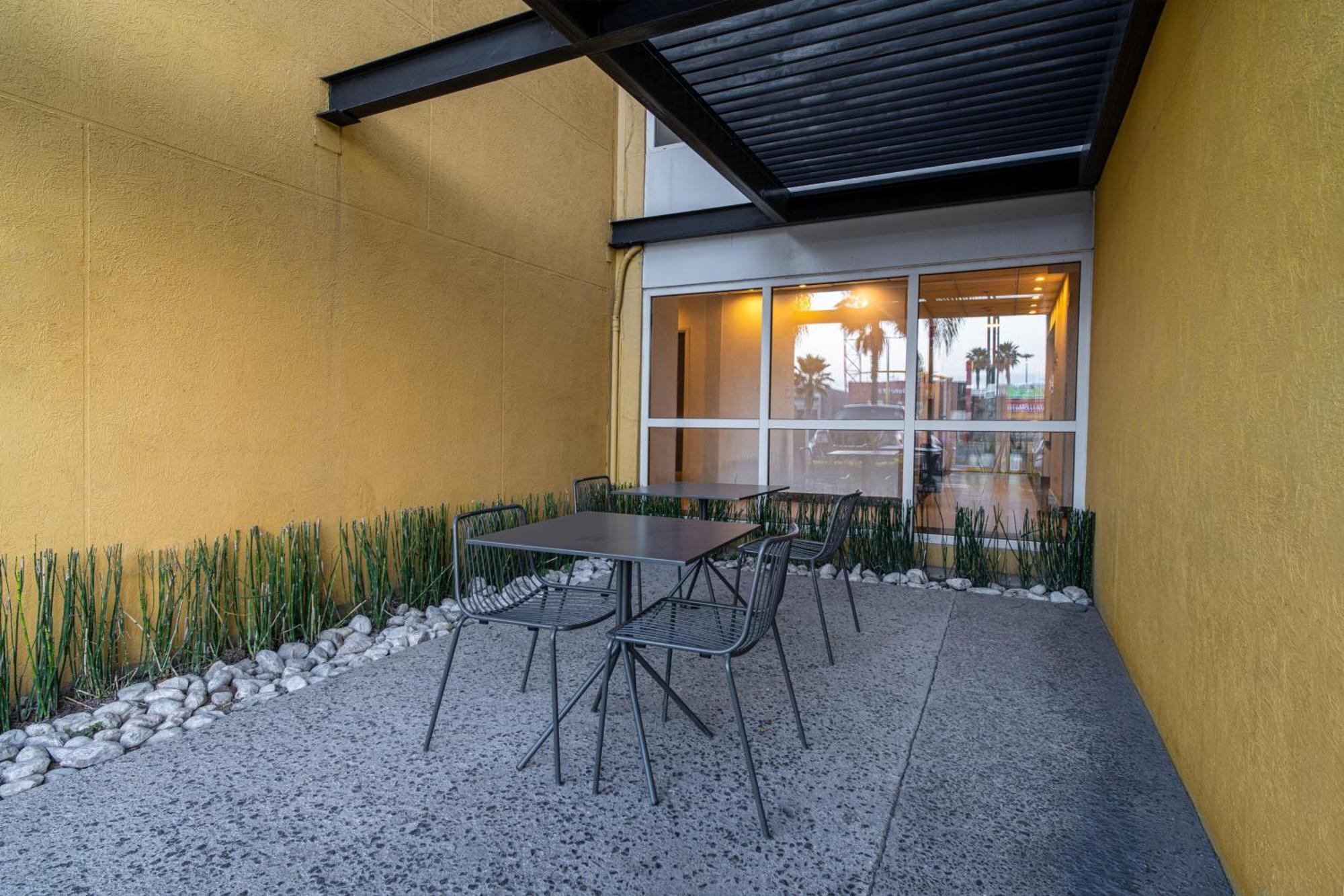 City Express By Marriott Queretaro Jurica Luaran gambar