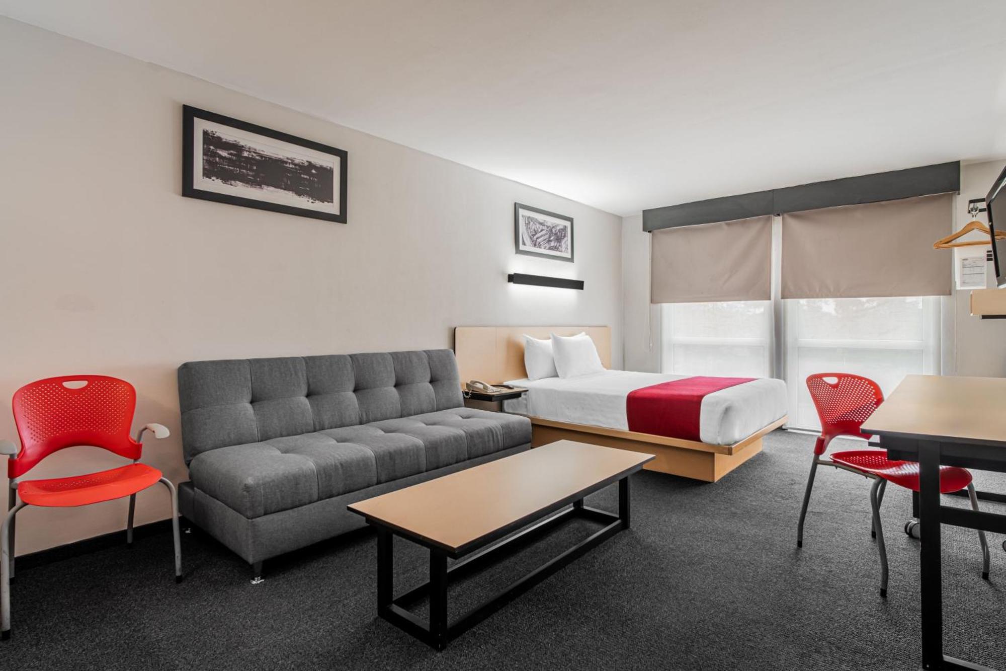 City Express By Marriott Queretaro Jurica Luaran gambar