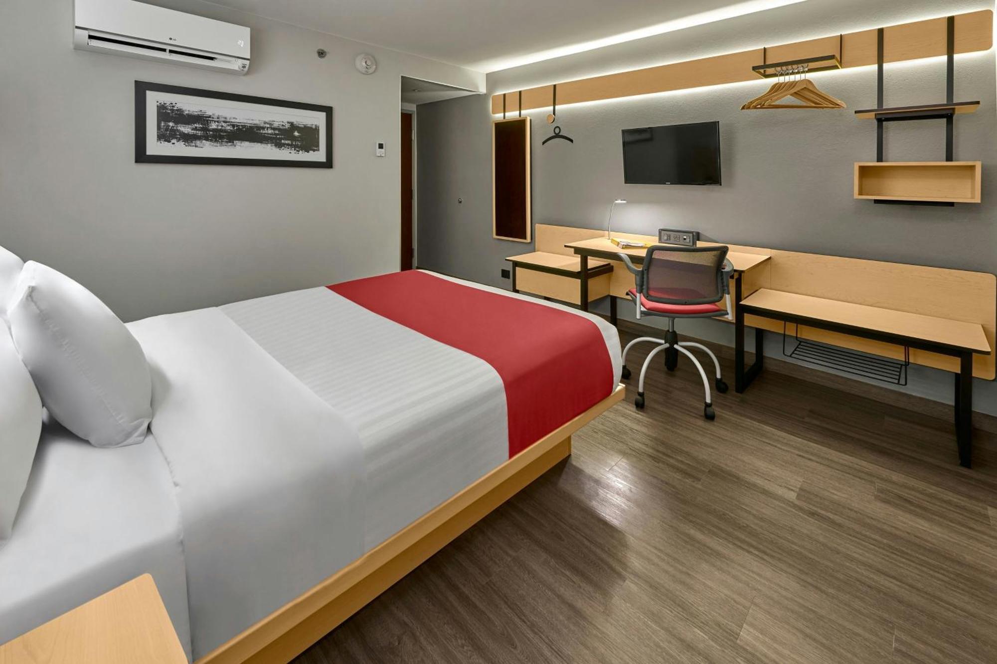 City Express By Marriott Queretaro Jurica Luaran gambar